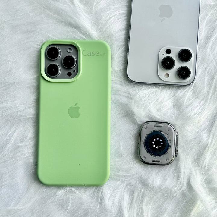 iPhone 15 Series Liquid Silicone Case Cover (Light Green)