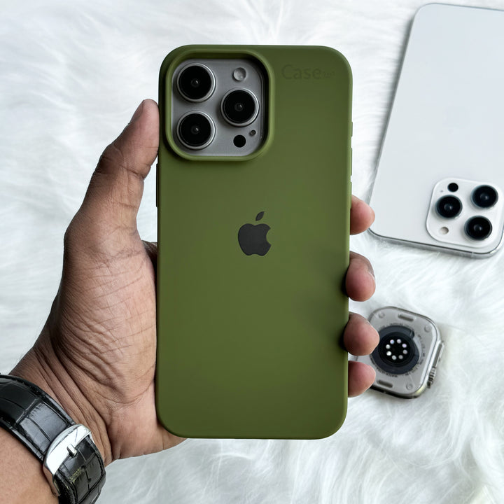 iPhone 15 Series Liquid Silicone Case Cover (Military Green)