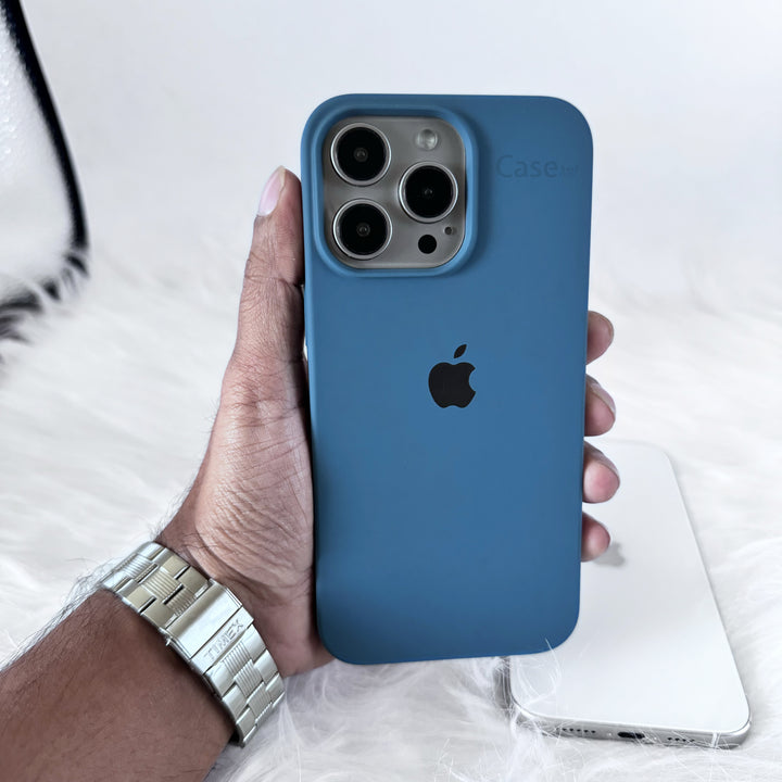 iPhone 16 Series Liquid Silicone Case Cover (Royal Blue)