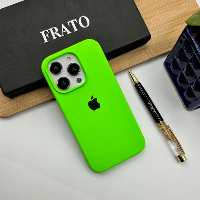 iPhone 15 Series Liquid Silicone Case Cover ( Neon Green )